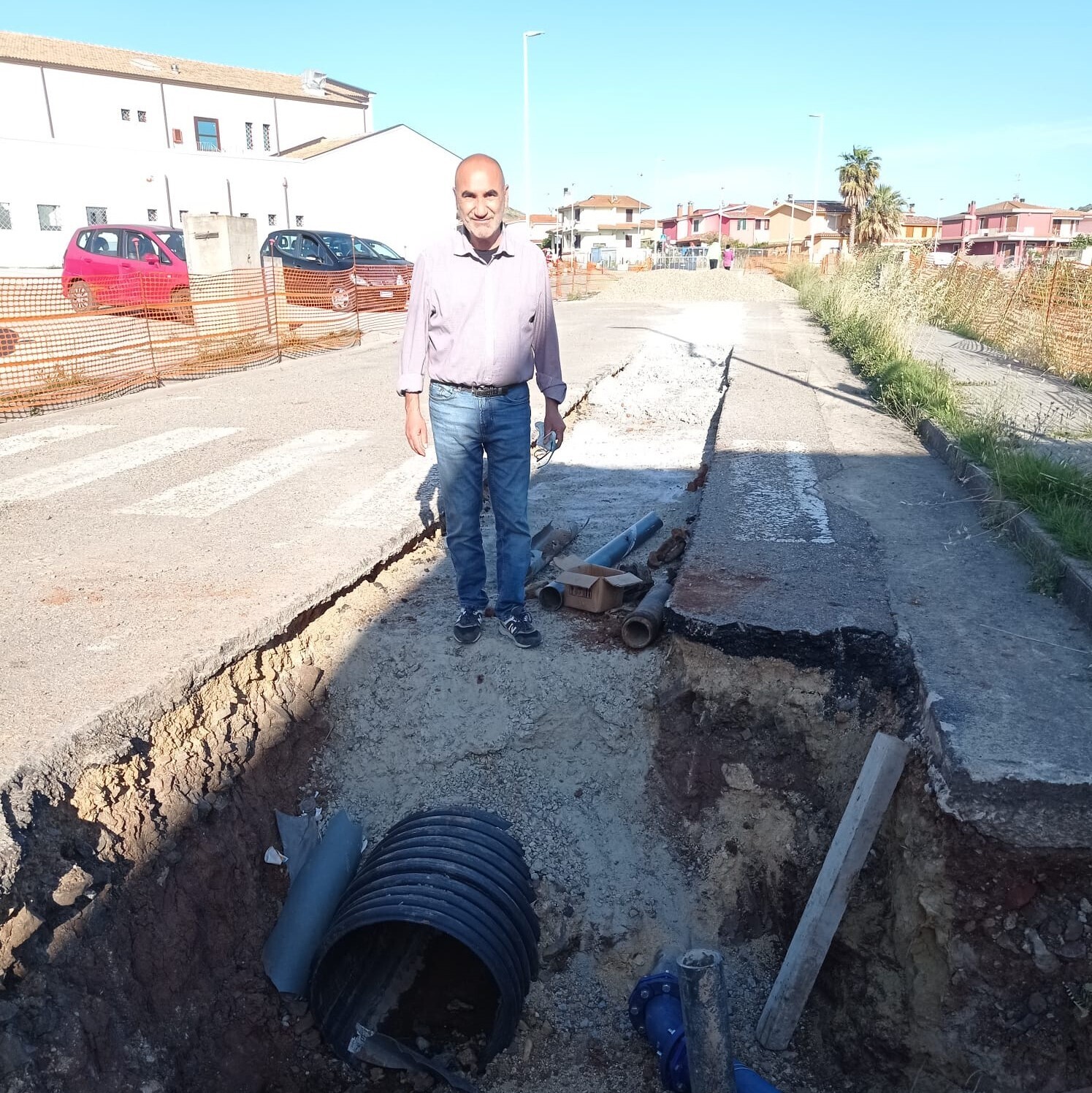 Mobile apps for hydraulic risk surveys