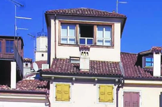 Restauri e costruzioni
